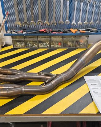 collettori Akrapovic 