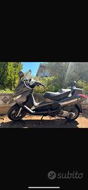 Scooter piaggio Xevo 250