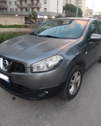 NISSAN QASHQAI  BASSI CONSUMI INTERNI NUOVI