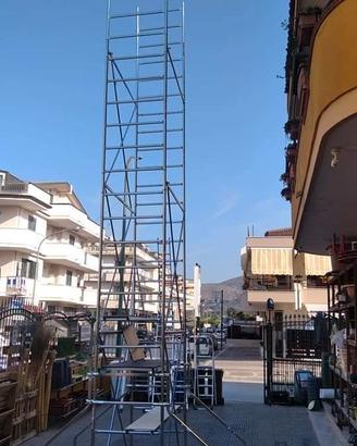 Trabattello alto 7.10 mt stabilizzatori e botola