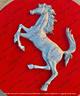 ferrari-cavallino-rampante-in-metallo