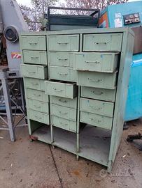 cassettiera militare