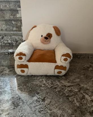 Poltroncina morbida a forma di cagnolino 🐶
