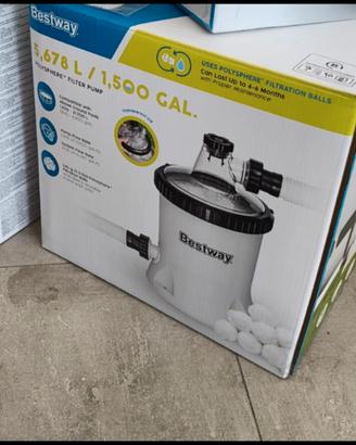 motore Bestway 5,678 con polisfere incluse