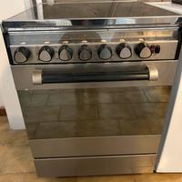 Cucina a gas 4 fuochi e forno elettrico ventilato