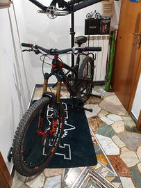 YT CAPRA CF PRO 