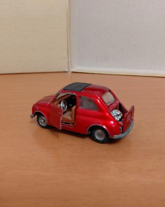 Mebetoys Fiat 500 no Politoys Dinky Corgi 