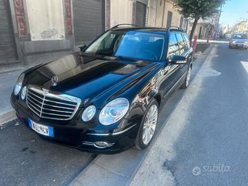 Mercedes benz E 320cdi SW EVO AVantgard sport N1