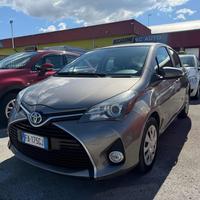 TOYOTA Yaris 1.5 Hybrid 5 porte Active