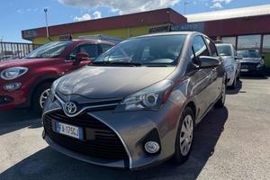 TOYOTA Yaris 1.5 Hybrid 5 porte Active
