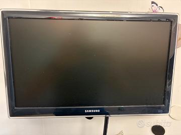 TV Samsung 19 LED - No Decoder - Funzionante