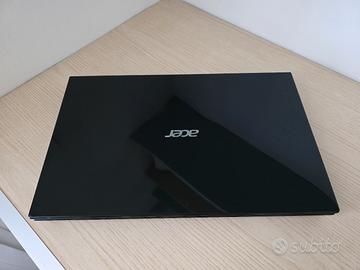 Acer Aspire V3 con ssd, Windows 11 Pro, Office 365