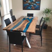 ✨Tavoli fatti a mano in legno e resina ✨