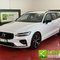 VOLVO V60 B4 (d) aut Ultimate Dark IVA ESP. GARA