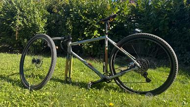 Bici Gravel Niner RLT9 steel