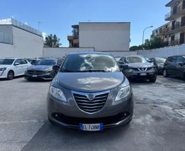 Lancia Ypsilon 1.2 GPL 69CV Ecochic 2012