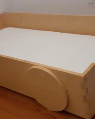 lettino montessori