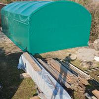 Tunnel in pvc per ricovero attrezzi