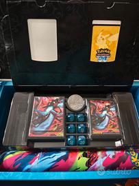 Pokemon Upc Mega Charizard aperta