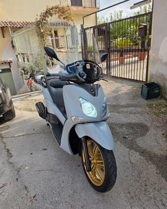Yamaha X city 250 