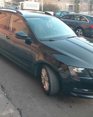 Skoda Octavia 1.6 TDI SCR 115 CV Wagon Executive