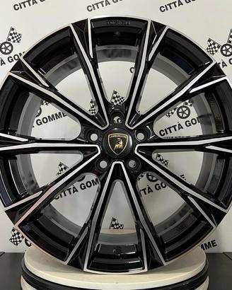 CERCHI IN LEGA LAMBORGHINI URUS DOPPIA MISURA 23