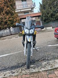 VOGE VALICO 300 RALLY