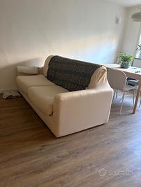 divano letto matrimoniale