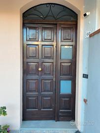 Portone in legno
