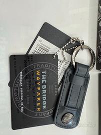 Portachiavi The Bridge Wayfarer in pelle grigio s