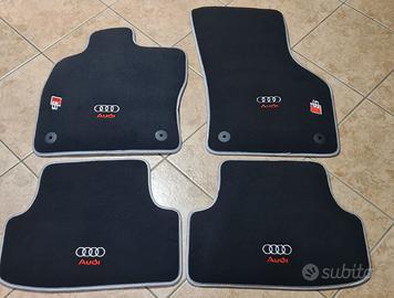 Set Tappeti Audi in Velluto con ricami