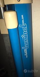 Schermo di proiezione HD su treppiede