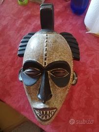 maschere tribali africane