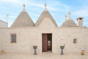 Puglia trulli sino a 8 posti letto
