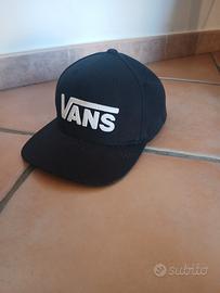 cappellino vans