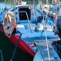 Barca a vela-natante- alla boa-regata/crociera