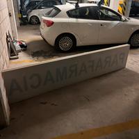 Insegna luminosa per negozio 3m x 60 cm