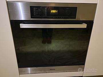 Forno Miele