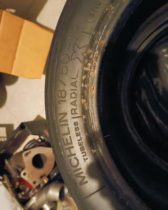 Gomme slick usate