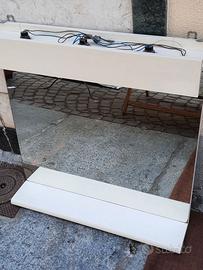 Mensola con specchio e luci per bagno