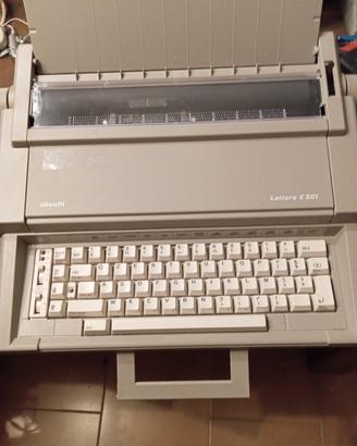 Macchina da scrivere Olivetti Lettera E 501