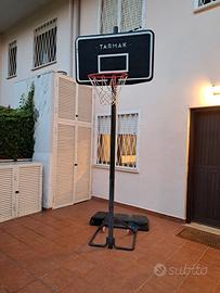 Canestro da esterno regolamentare dechatlon