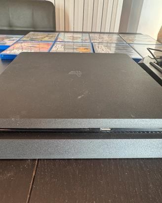 Playstarion 4 Slim