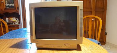 Monitor Mitsubishi diamond scan 70