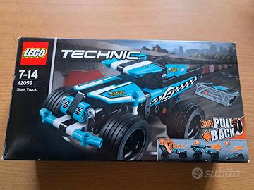 LEGO Technic Stunt Truck 42059
