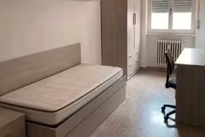 STANZA SINGOLA in zona MARCONI- SPESE INCLUSE