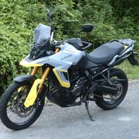 Suzuki V strom 800 DE