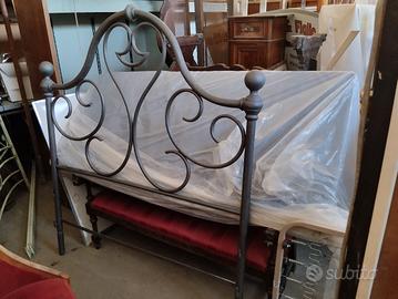 letto in ferro battuto 