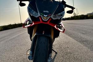Aprilia Tuono V4 Factory