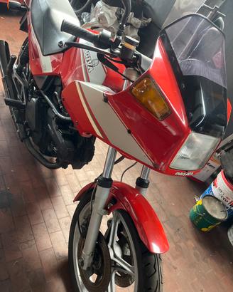 Cagiva alazzurra 350